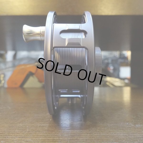 画像3: 【HATCH】ICONIC 7 PLUS REEL LA - GREY/BLACK (3)