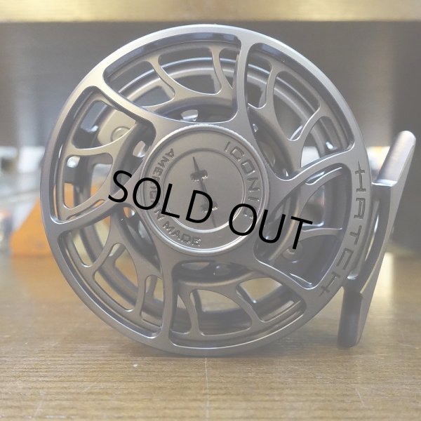 画像2: 【HATCH】ICONIC 4 PLUS REEL LA - GREY/BLACK (2)