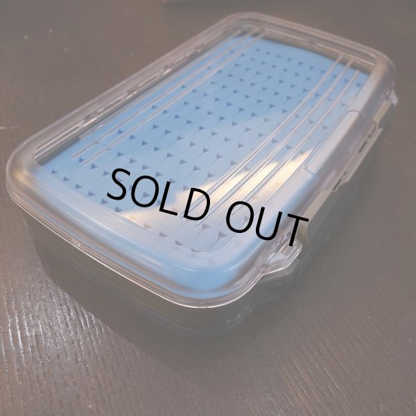 画像2: 【ZEPHYR】Flicon Double Sided Silicone Fly Box (2)