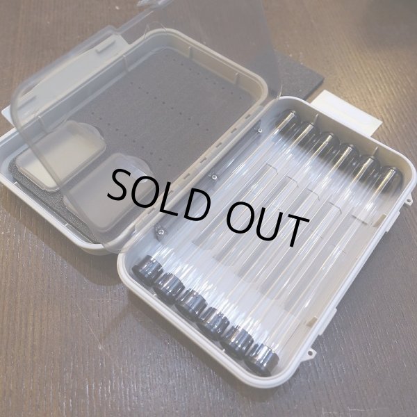 画像2: 【C&F】CF-2206 Medium Tubefly Case (Medium tubes / 6pcs) (2)