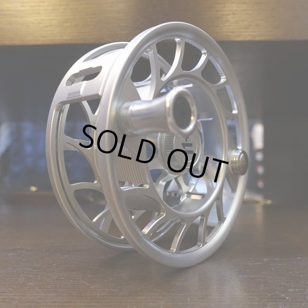 画像4: 【HATCH】ICONIC 11 PLUS REEL LA - CLEAR/BLUE (4)