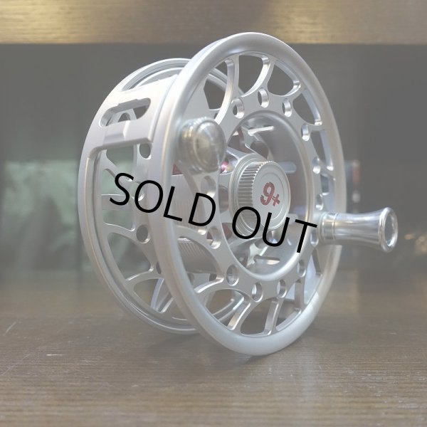 画像5: 【HATCH】ICONIC 9 PLUS REEL MA - CLEAR/RED (5)