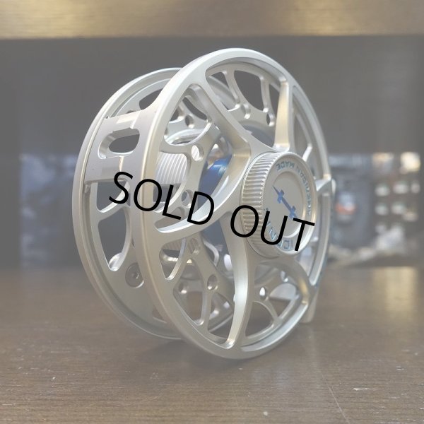 画像4: 【HATCH】ICONIC 5 PLUS REEL MA - CLEAR/BLUE (4)