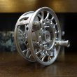 画像4: 【HATCH】ICONIC 11 PLUS REEL MA - CLEAR/RED (4)