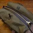 画像4: 【FILSON】MEDIUM RUGGED TWILL DUFFLE BAG - OTTER GREEN (4)