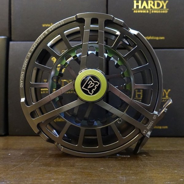 画像2: 【HARDY】Ultradisc UDLA 10000 - Gunmetal(SALE) (2)