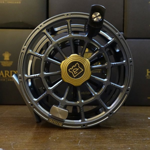 画像1: 【HARDY】Zane Carbon 10000 #10/11/12(SALE) (1)