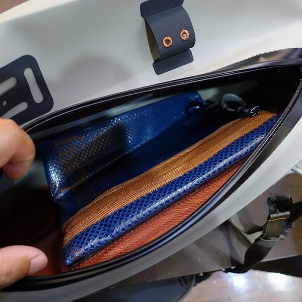 画像5: 【Fishpond】サンダーヘッドスリング - ECO Shale (5)