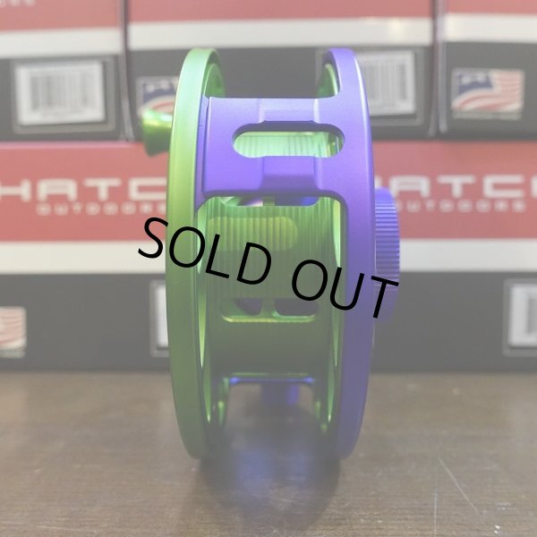 画像3: 【HATCH】ICONIC 7 PLUS REEL LA - Jokester Purple/Green (3)