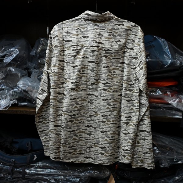 画像2: 【SIMMS】Challenger LS Shirt - SAND Riverbed Print(SALE) (2)
