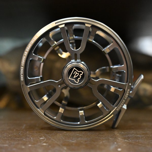 画像2: 【HARDY】Averon 7000 #6/7/8 Titatium (2)