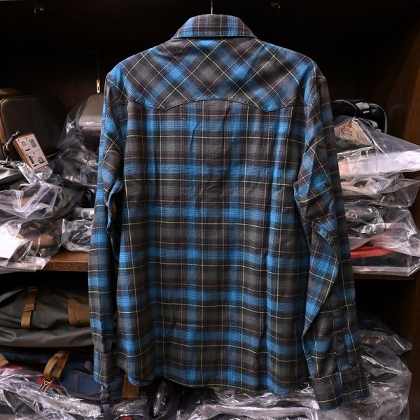 画像2: 【SIMMS】Santee Flannel shirt - black/bright Blue Window Pane(SALE) (2)