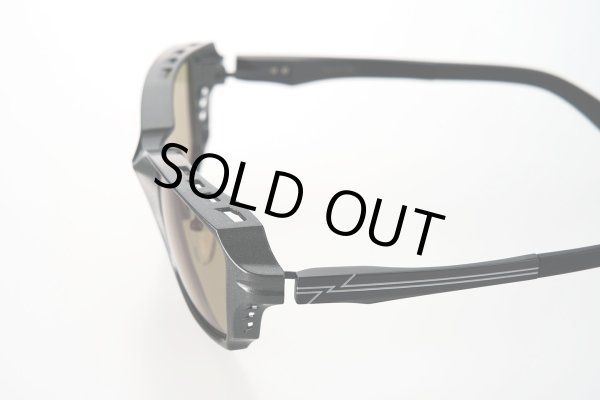 画像2: 【Zeque】SHADE F-2242 SMOKE/ MATTE BLACK (EASE GREEN/ BLUE MIRROR) (2)