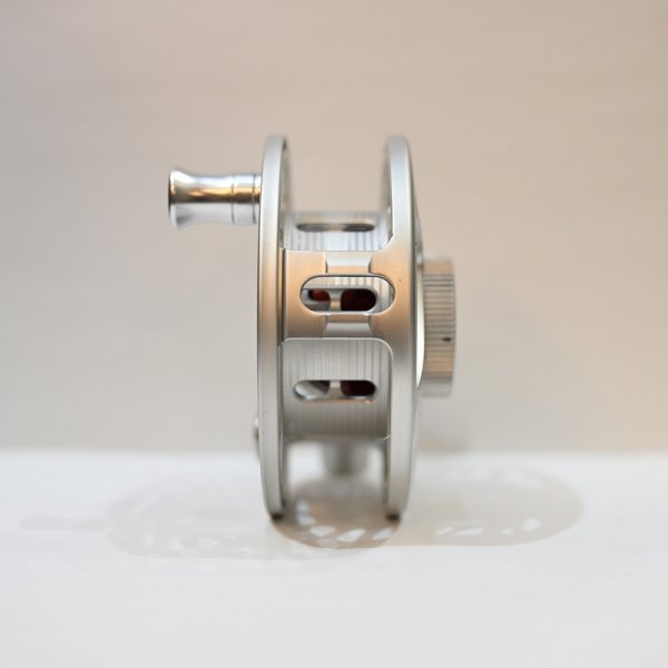 画像3: 【HATCH】ICONIC 3 PLUS REEL LA - CLEAR/RED (3)