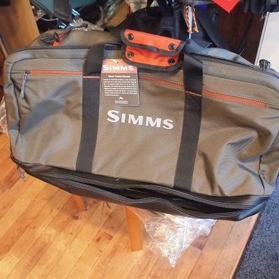 ２０１０年度　SIMMSのニューモデルバックが入荷致しました。