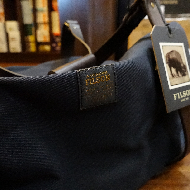 FILSON MEDIUM RUGGED TWILL DUFFLE BAG - NAVY