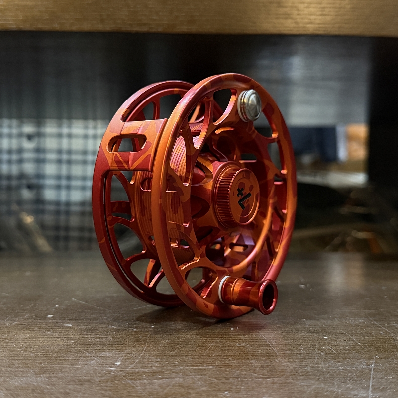 HATCH ICONIC 7 PLUS REEL LA - MAGMA RED ORANGE